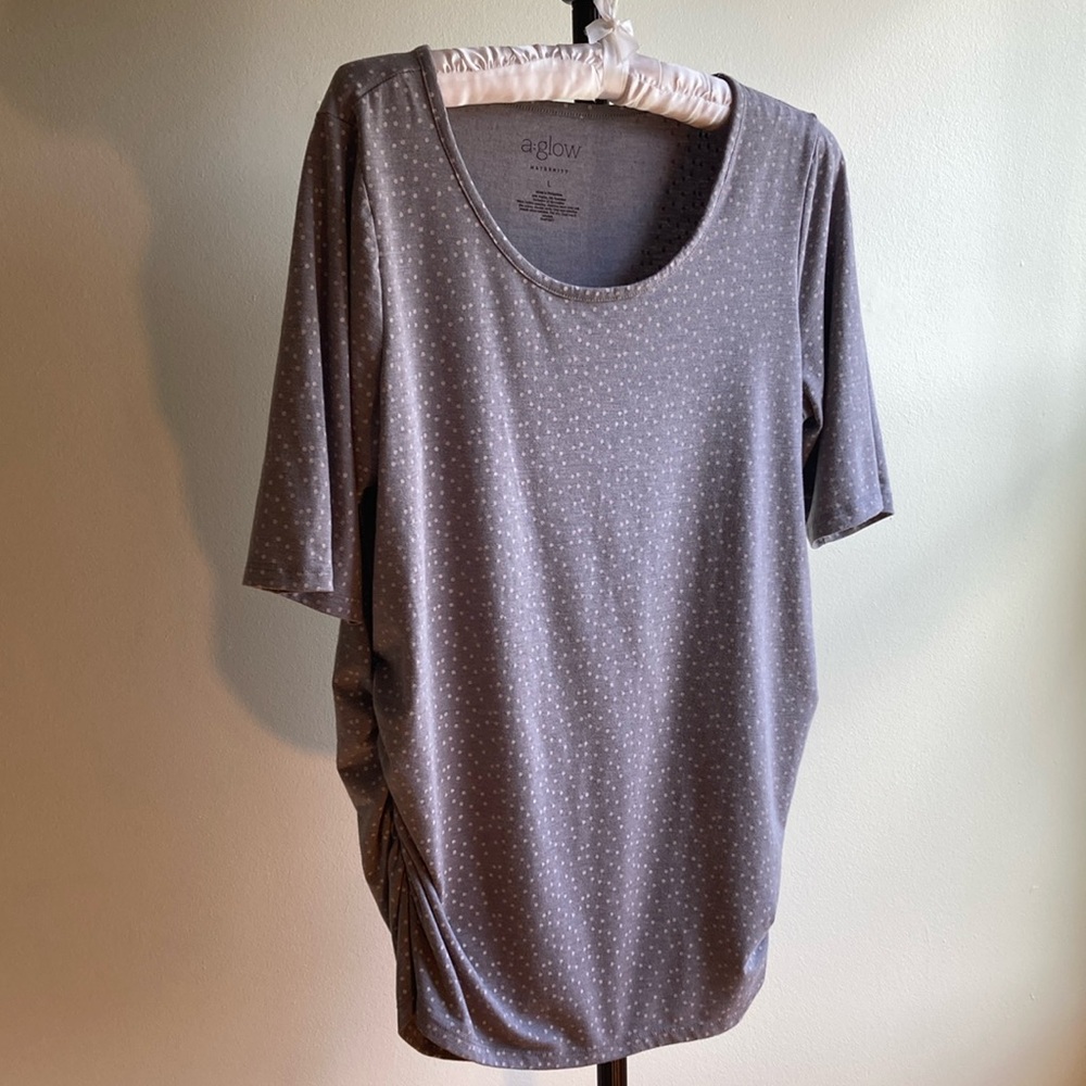A- glow maternity shirt sleeve shirt- large